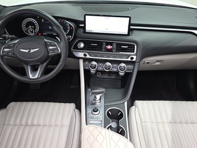 2022 Genesis G70 photo 5