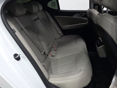صورة مصغرة 18 لـ 2022 Genesis G70