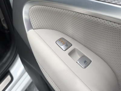 صورة مصغرة 24 لـ 2022 Genesis G70