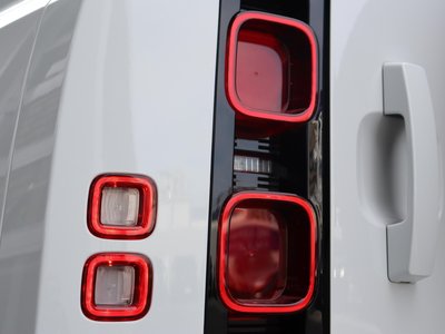 2023 LAND Rover DEFENDER — миниатюра 29