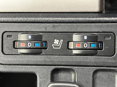 TOYOTA LAND CRUISER PRADO - 6