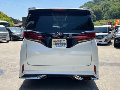 TOYOTA ALPHARD - 8