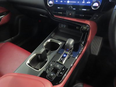صورة مصغرة 23 لـ 2021 Lexus NX