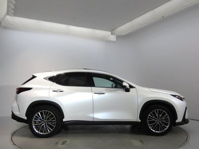 LEXUS NX - 3