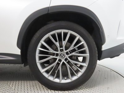 صورة مصغرة 27 لـ 2021 Lexus NX