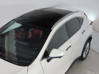 صورة مصغرة 12 لـ 2021 Lexus NX
