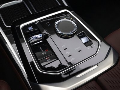 BMW 7 SERIES - 9