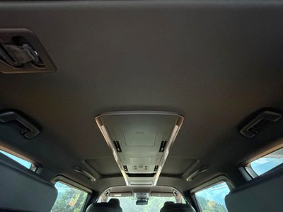 صورة 74 لـ 2025 Toyota ALPHARD