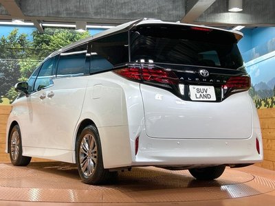 صورة 26 لـ 2025 Toyota ALPHARD