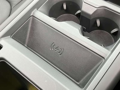 2025 LAND Rover DEFENDER 缩略图 14
