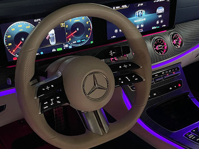 MERCEDES-BENZ E-CLASS - 2