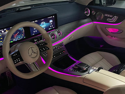 MERCEDES-BENZ E-CLASS - 6