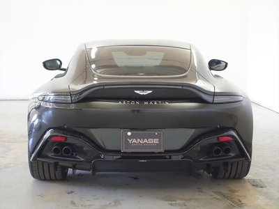 ASTON MARTIN VANTAGE - 5