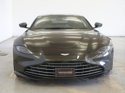 ASTON MARTIN VANTAGE - 2