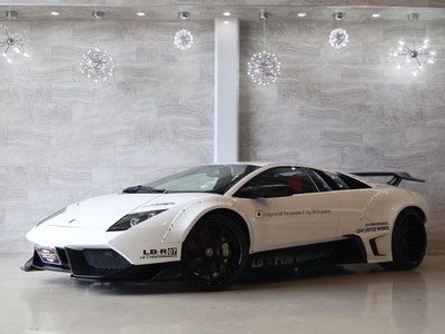 2005 Lamborghini MURCIELAGO photo 2