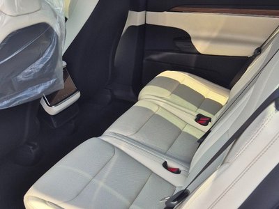TESLA MODEL X - 2