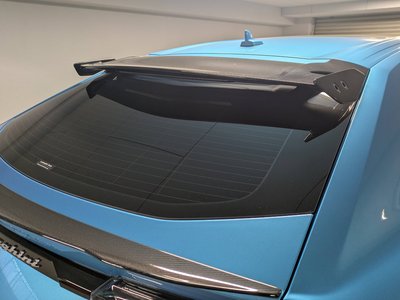 LAMBORGHINI URUS - 7