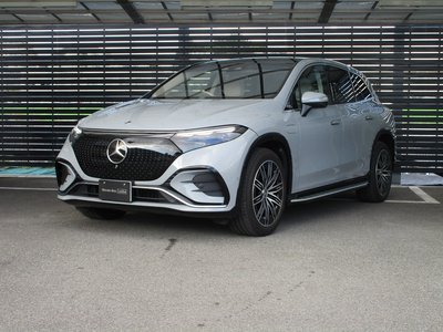 MERCEDES-BENZ EQS SUV