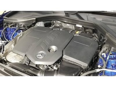 MERCEDES-BENZ GLC - 9