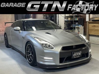 NISSAN GT-R - 9