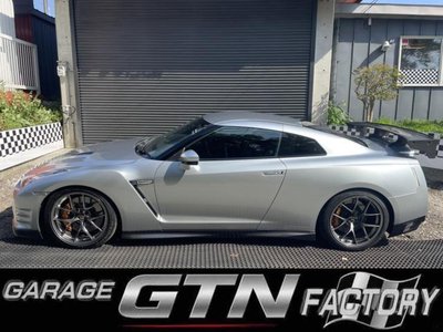 NISSAN GT-R - 7