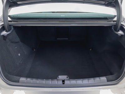 BMW I7 - 9