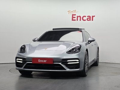 PORSCHE PANAMERA - 2