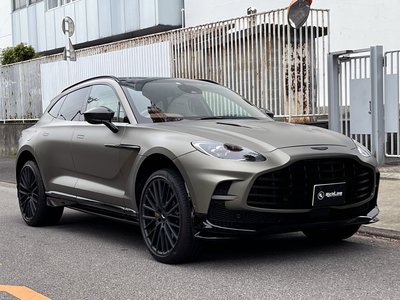 ASTON MARTIN DBX - 7