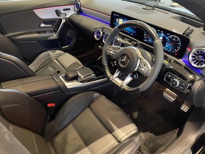 MERCEDES-BENZ CLA AMG - 8