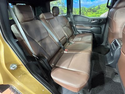 TOYOTA LAND CRUISER 250 - 9