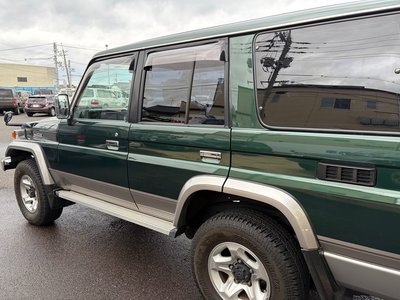 TOYOTA LAND CRUISER 70 - 6