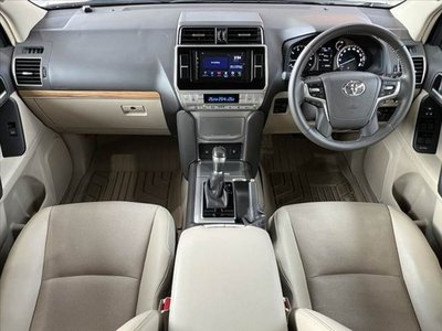 TOYOTA LAND CRUISER PRADO - 2
