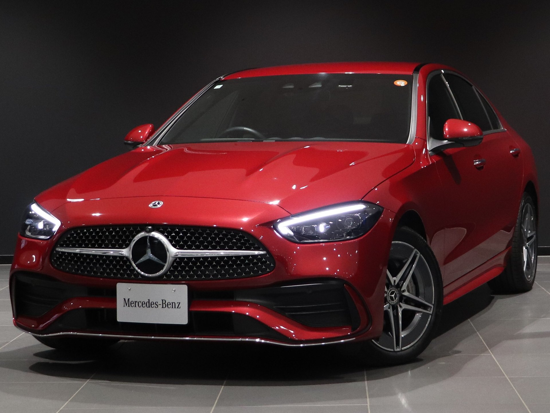 MERCEDES-BENZ C-CLASS - View 1