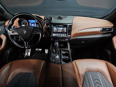 صورة 5 لـ 2020 Maserati LEVANTE