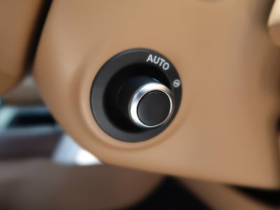 LAND ROVER RANGE ROVER - 10