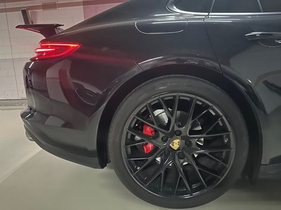 PORSCHE PANAMERA - 3