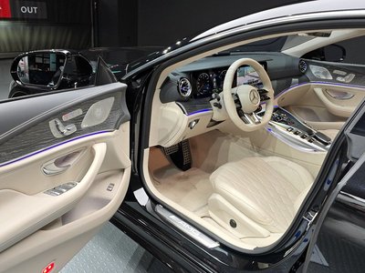 MERCEDES-BENZ GT AMG - 10