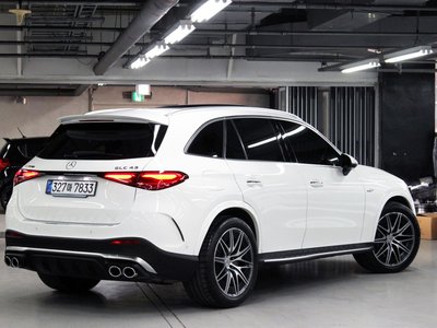 MERCEDES-BENZ GLC - 7