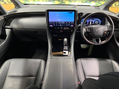 TOYOTA ALPHARD - 2