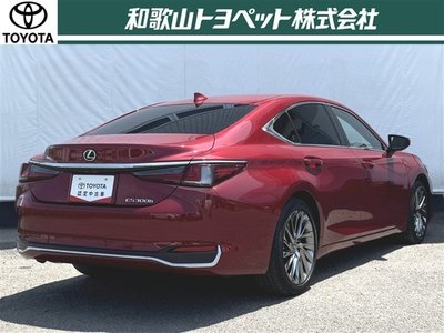 2024 Lexus ES 照片 2