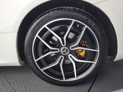 MERCEDES-BENZ E-CLASS - 6