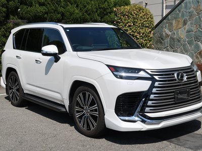 LEXUS LX - 1