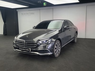 MERCEDES-BENZ E-CLASS - 1