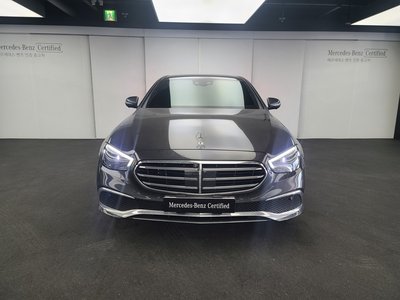 MERCEDES-BENZ E-CLASS - 4