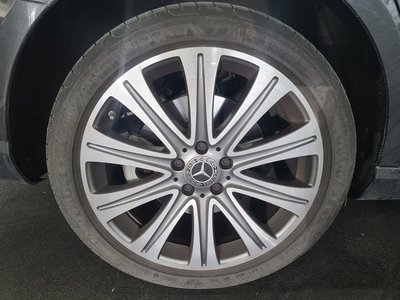 MERCEDES-BENZ E-CLASS - 7