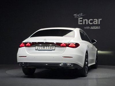MERCEDES-BENZ E-CLASS - 3