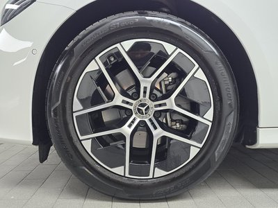 MERCEDES-BENZ E-CLASS - 6