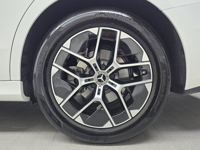 MERCEDES-BENZ E-CLASS - 8