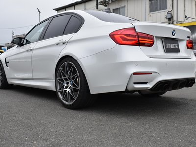 BMW M3 SEDAN - 8