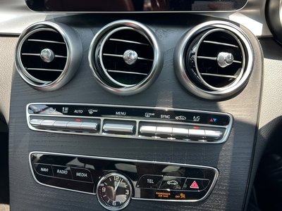 2019 Mercedes-BENZ C-CLASS AMG thumbnail 24